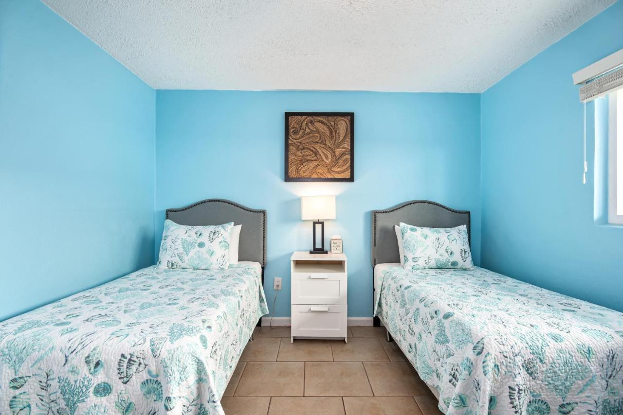 Island House Apartment Englewood